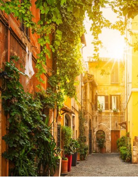 ROME: THE ALLEYS OF...